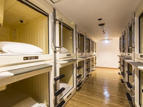 Shinjuku Kuyakusho-mae Capsule Hotel Vacation rental in Shinjuku