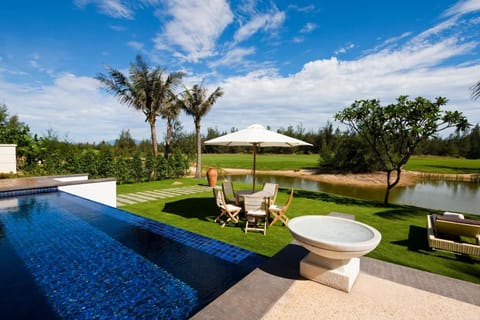 The Ocean Villas Resort in Hoa Hai
