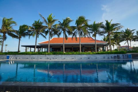 The Ocean Villas Resort in Hoa Hai
