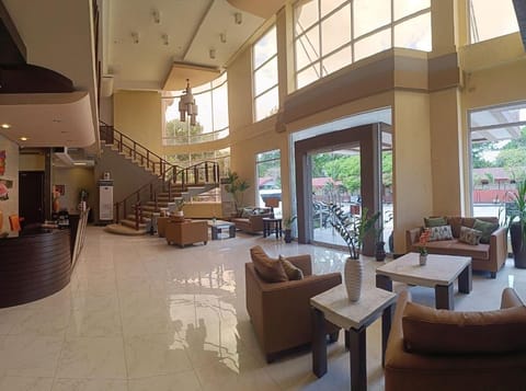 Mo2 Westown Hotel Mandalagan Vacation rental in Bacolod