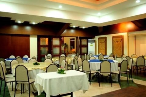 Mo2 Westown Hotel Mandalagan Vacation rental in Bacolod