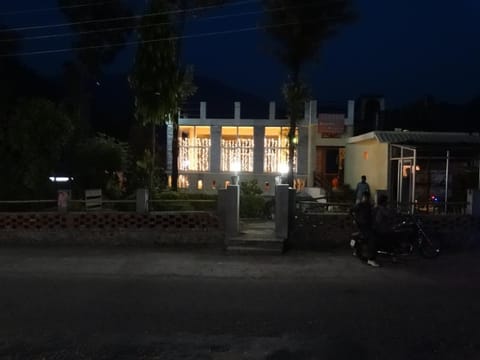 Tripti Hotel Vacation rental in Rishikesh