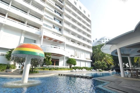 Welcome Plaza Hotel (SHA Plus) Hotel in Pattaya City