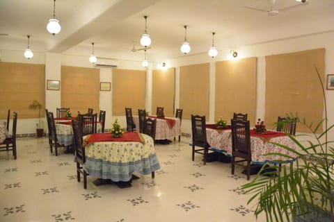 Heritage Khandwa Haveli Hotel in Jaipur