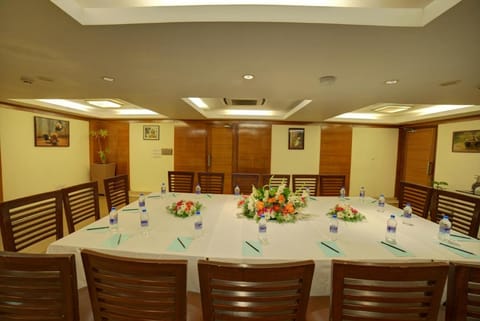 Coraltree By Goldfinch Hotels Bangalore Hotel in Bengaluru