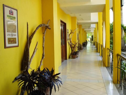 Country Village Hotel Vacation rental in Cagayan de Oro