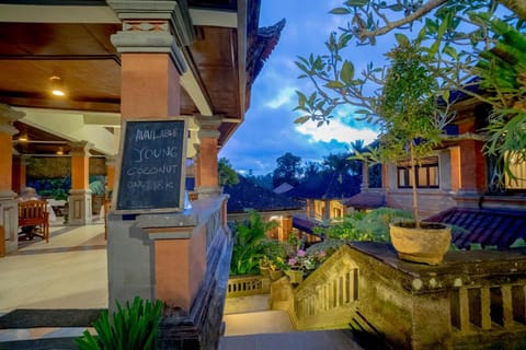 Nick's Hidden Cottages by Mahaputra-CHSE Certified Vacation rental in Ubud