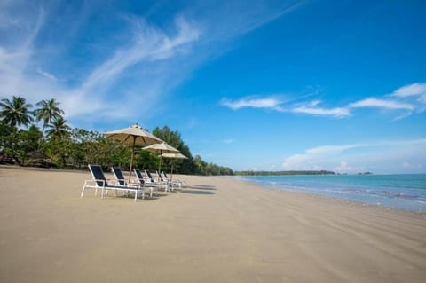 Kantary Beach Hotel Villas & Suites Vacation rental in Khuekkhak