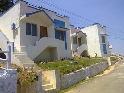 Hotel Heaven Holiday Vacation rental in Ooty