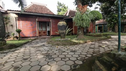 Hotel Batik Yogyakarta Chambre d’hôte in Yogyakarta