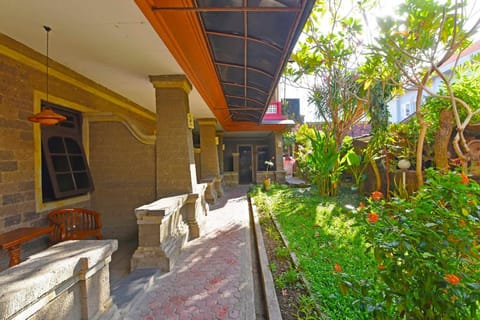 OYO 3244 Grand Chandra Hotel Vacation rental in Denpasar