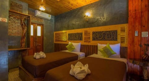 Sea Rock Hotel Vacation rental in Ko Pha-ngan Sub-district