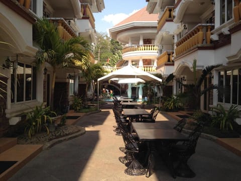 Casablanca Hotel Condominium Resort Bar & Restaurant Vacation rental in Subic