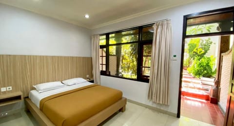 Simpang Inn Hotel Vacation rental in Kuta