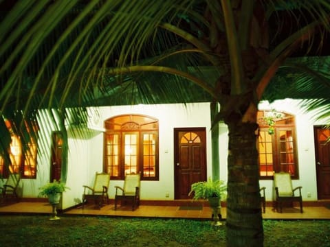 Hotel Lagoon Paradise Vacation rental in Negombo