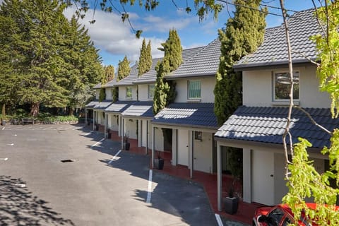 Elphin Motel & Serviced Apartments Vacation rental in Launceston