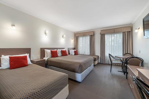 Comfort Inn Heritage Wagga Vacation rental in North Wagga Wagga