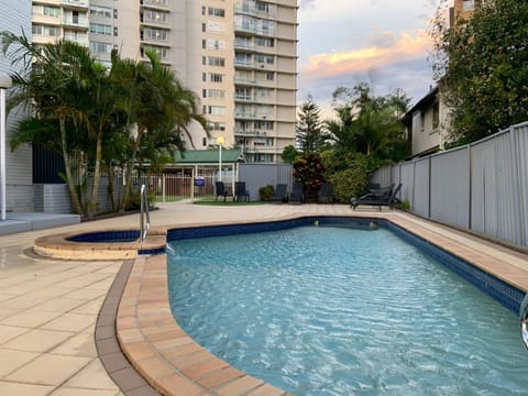 Burleigh Gardens North Hi Rise Hotel Vacation rental in Burleigh Heads