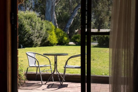 Kookaburra Motor Lodge Vacation rental in Halls Gap