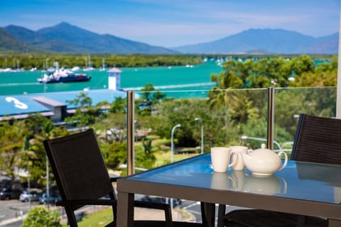 Jack & Newell Holiday Apartments Vacation rental in Cairns