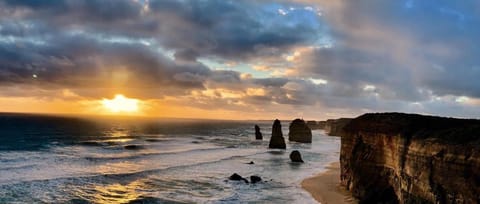 Twelve Apostles Motel & Country Retreat Motel in Port Campbell