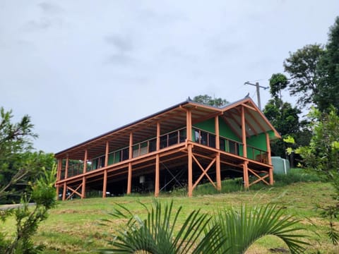 Maleny Tropical Retreat Vacation rental in Balmoral Ridge