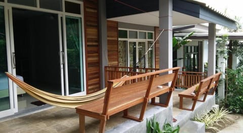 Benjamin's Hut Vacation rental in Ko Pha-ngan Sub-district