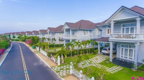 Sea Links Villa Resort & Golf Vacation rental in Phan Thiet