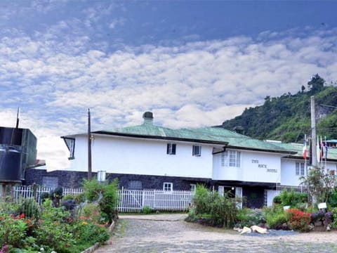 The Rock Hotel Vacation rental in Nuwara Eliya