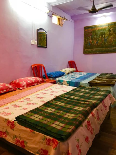 Golden Lodge Lodge in Varanasi