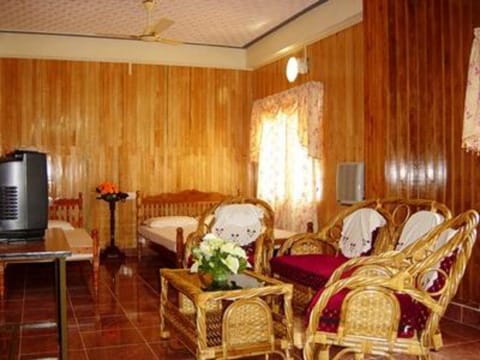 Lake Palace Family Resort Alojamiento y desayuno in Kumarakom