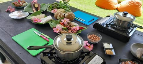 Indah Homestay and Cooking classes Vacation rental in Batu Layar