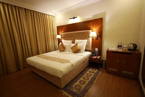 Saj Luciya -A Classified 4 Star Hotel Vacation rental in Thiruvananthapuram