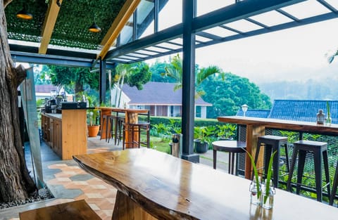 Ariandri Resort Puncak Vacation rental in Cisarua