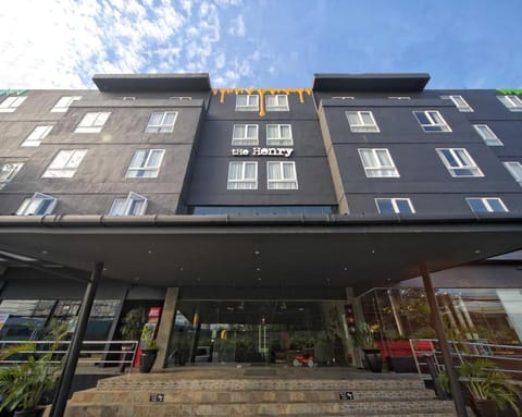 The Henry Hotel Cebu - Multi-use Hotel Vacation rental in Cebu City