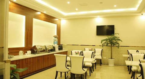 Greentree Inn Beijing Changping Shahe Metro Station Express Hotel Vacation rental in Beijing