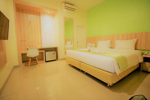 D'Bamboo Suites Hotel Bed and Breakfast in South Jakarta City