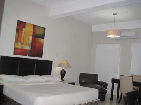 Stonestown Suites Hotel in Cagayan de Oro