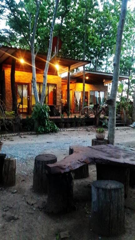 Banrai Jomthong Resort Resort in Laos