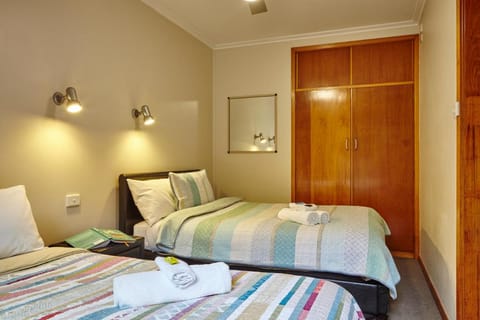 Goldfield Holiday Units Vacation rental in Porepunkah