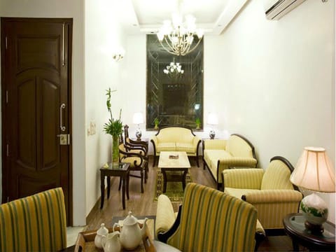 Evergreen Suites Defence Colony Vacation rental in New Delhi