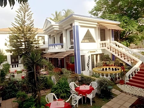 The Ronil Royale Hotel Vacation rental in Baga