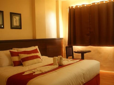 Days Hotel - Toledo Hotel in Central Visayas