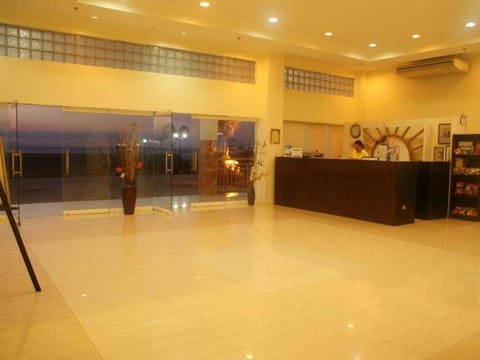 Days Hotel - Toledo Hotel in Central Visayas