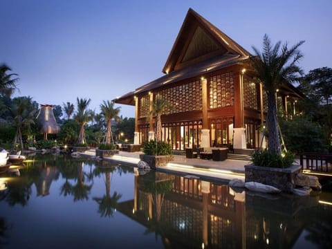 Shixishu Jianguo Yalong Bay Resort Vacation rental in Sanya