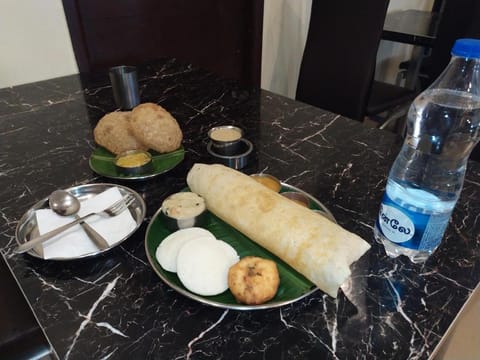 Hotel Abi Krishna Übernachtung mit Frühstück in Puducherry