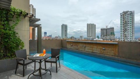 V Hotel Vacation rental in Manila City