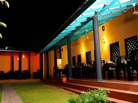 Sanoreech Hotel Vacation rental in Negombo