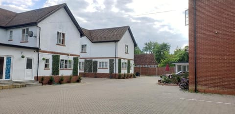 Stansted Airport Lodge Vacation rental in Uttlesford