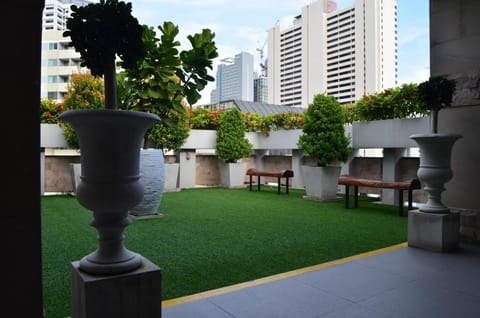 GM Complex Apartment Condo in Bangkok